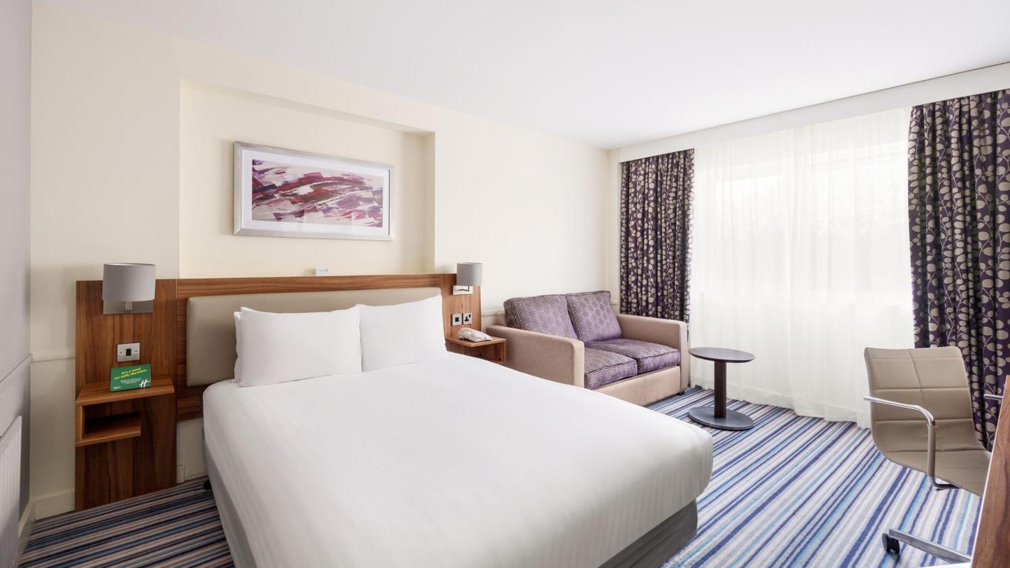 Holiday Inn Swindon By Ihg Exterior foto